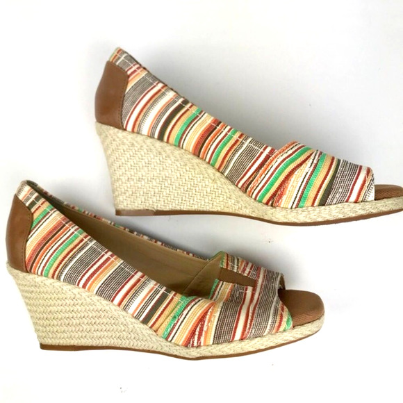 MICHELLE D Espadrille Wedge Heels Open Toe Womens Striped Multi Color Size 9.5M - Picture 1 of 8